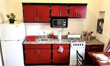 Subleasing Rental Option Available on Airbnb and Booking Just Minutes South of R