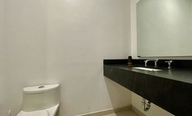 CASA EN VENTA DENTRO DE FRACCIONAMIENTO RESERVA REAL VALLE REAL ZAPOPAN