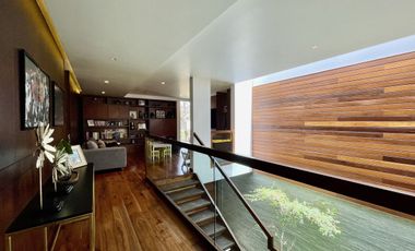 CASA EN VENTA DENTRO DE FRACCIONAMIENTO RESERVA REAL VALLE REAL ZAPOPAN