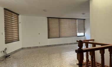 Casa para oficinas en Av Guanajuato