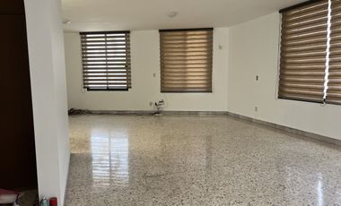 Casa para oficinas en Av Guanajuato