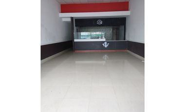 ALQUILO LOCAL PLAZA FUTURO PLANTA BAJA