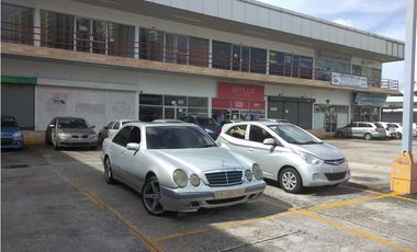 ALQUILO LOCAL PLAZA FUTURO PLANTA BAJA