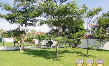 Venta de Casa Marsella Esquinera con CBE Quintas de Versalles