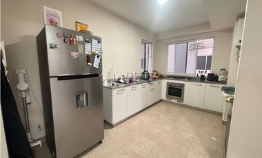 VENTA APARTAMENTO EN LAS ACACIAS, PH TORRES DE CANTABRIA