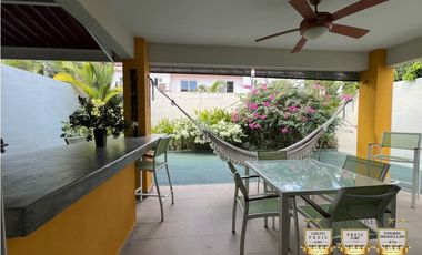 Venta de Casa Marsella Plus  Esquinera en Reserva de Versalles
