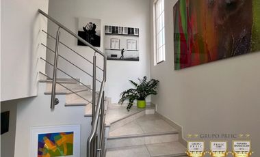Venta de Casa Marsella Plus  Esquinera en Reserva de Versalles