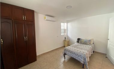 LAS CUMBRES / 790M2 /  PISCINA / TERRAZA / 4 HABITACIONES