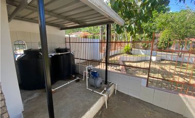 LAS CUMBRES / 790M2 /  PISCINA / TERRAZA / 4 HABITACIONES