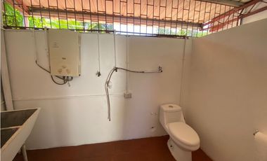 LAS CUMBRES / 790M2 /  PISCINA / TERRAZA / 4 HABITACIONES