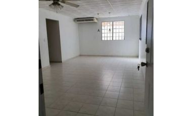 VENDO CASA EN LA CHORRERA VALLE DORADO 4R