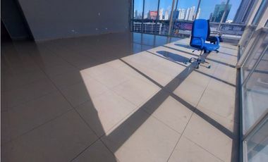 ALQUILER OFICINA CON VISTA A LA CIUDAD