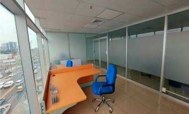 ALQUILER OFICINA CÉNTRICA Y MODERNA EN EL CARMEN