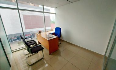 ALQUILER OFICINA CÉNTRICA Y MODERNA EN EL CARMEN