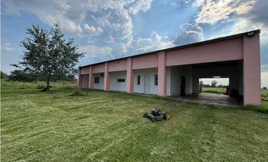 Vendo Casa en Lote de 3 Has en Herrera, Entre Ríos.