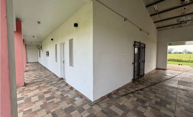 Vendo Casa en Lote de 3 Has en Herrera, Entre Ríos.