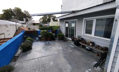 PH  4 AMB. primer piso por escalera - AV. LIBERTAD 3547 - LA PERLA