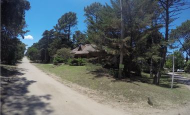 CHALET EN EXCELENTE UBICACION