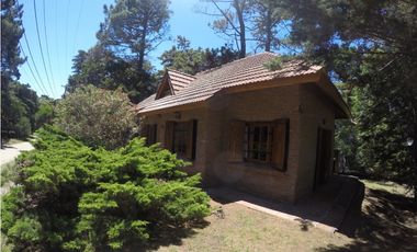 CHALET EN EXCELENTE UBICACION