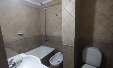 ALQUILER DE DEPARTAMENTO EN Tres de Febrero