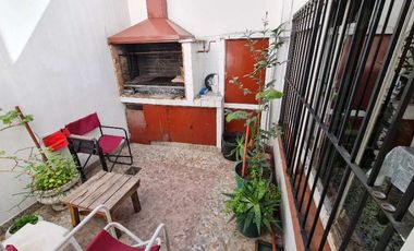 Departamento Tipo Casa en venta en Lanus Oeste