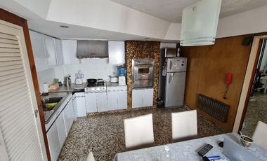Departamento Tipo Casa en venta en Lanus Oeste