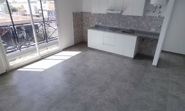Departamento en alquiler en Villa Luzuriaga