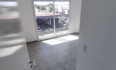Departamento en alquiler en Villa Luzuriaga