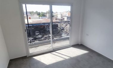 Departamento en alquiler en Villa Luzuriaga