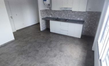 Departamento en alquiler en Villa Luzuriaga