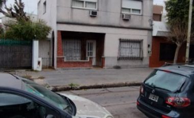 Casa en venta en Ramos Mejia Sur