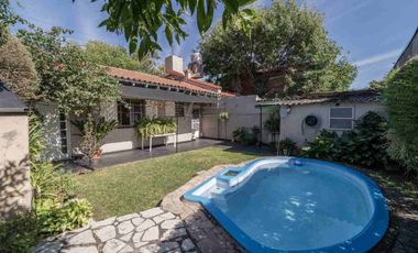 Casa 4 amb lote propio con jardin, fondo y pileta