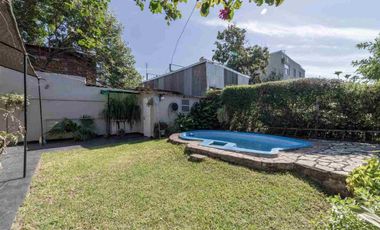 Casa 4 amb lote propio con jardin, fondo y pileta