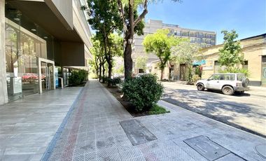 Departamento en Venta en Barrio Universitario / Metro Toesca / 2D 2B E y B en Santiago