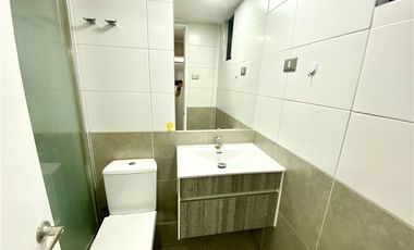 Departamento en Venta en Barrio Universitario / Metro Toesca / 2D 2B E y B en Santiago