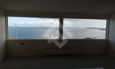 Local Comercial en Arriendo en a pasos de la Clínica Los Andes