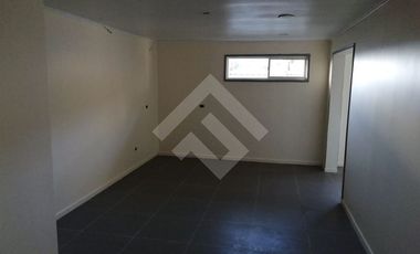 Local Comercial en Arriendo en a pasos de la Clínica Los Andes