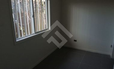 Local Comercial en Arriendo en a pasos de la Clínica Los Andes