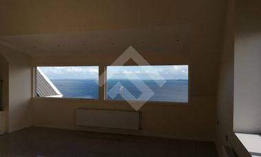 Local Comercial en Arriendo en a pasos de la Clínica Los Andes