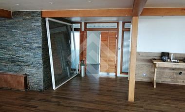 Local Comercial en Arriendo en a pasos de la Clínica Los Andes