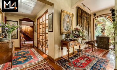 Casa en Venta en Santa Maria de Manquehue/ Camino Agua del Palo