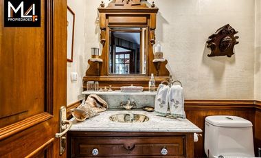 Casa en Venta en Santa Maria de Manquehue/ Camino Agua del Palo