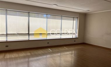 Oficina en Arriendo en Oficina Dehesa Central