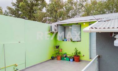 Venta - Casa con dpto independiente - Neuquen Cap.