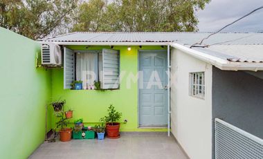 Venta - Casa con dpto independiente - Neuquen Cap.