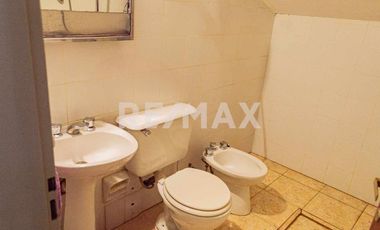 Venta - Casa con dpto independiente - Neuquen Cap.