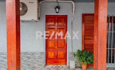 Venta - Casa con dpto independiente - Neuquen Cap.