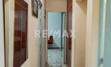 Venta - Casa con dpto independiente - Neuquen Cap.