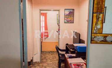 Venta - Casa con dpto independiente - Neuquen Cap.