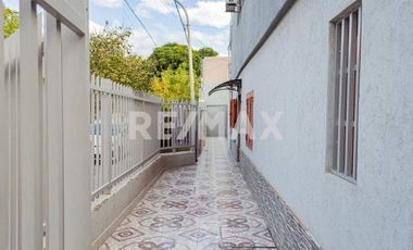 Venta - Casa con dpto independiente - Neuquen Cap.